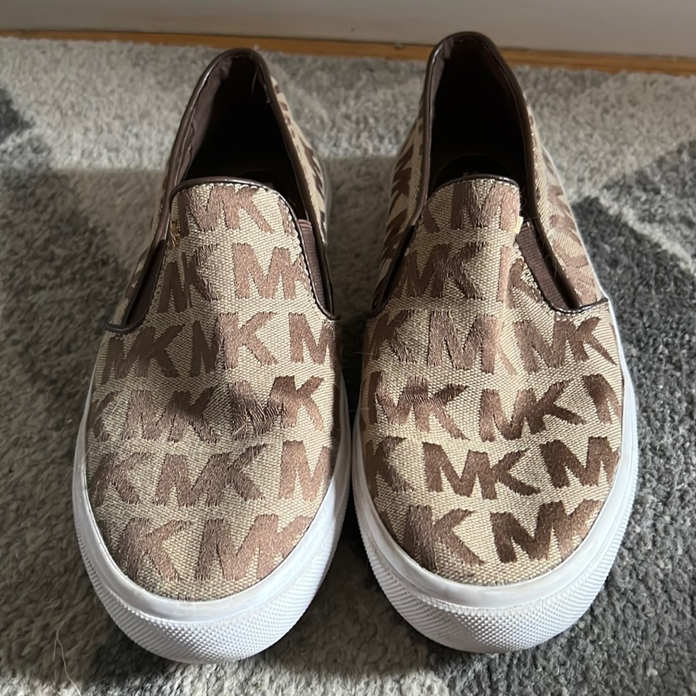 Michael kors slip ons